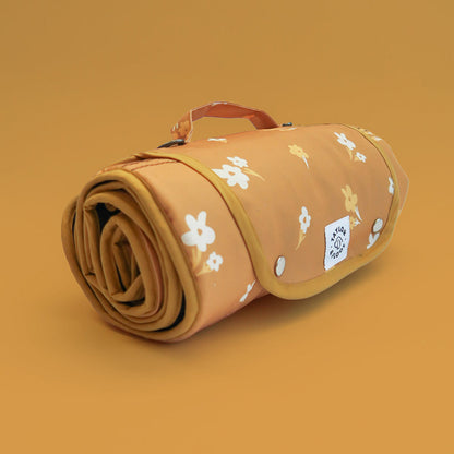 Soft & Durable Honey Blossom Settle Mat – Perfect for Dogs at Home, Cafes & Adventures