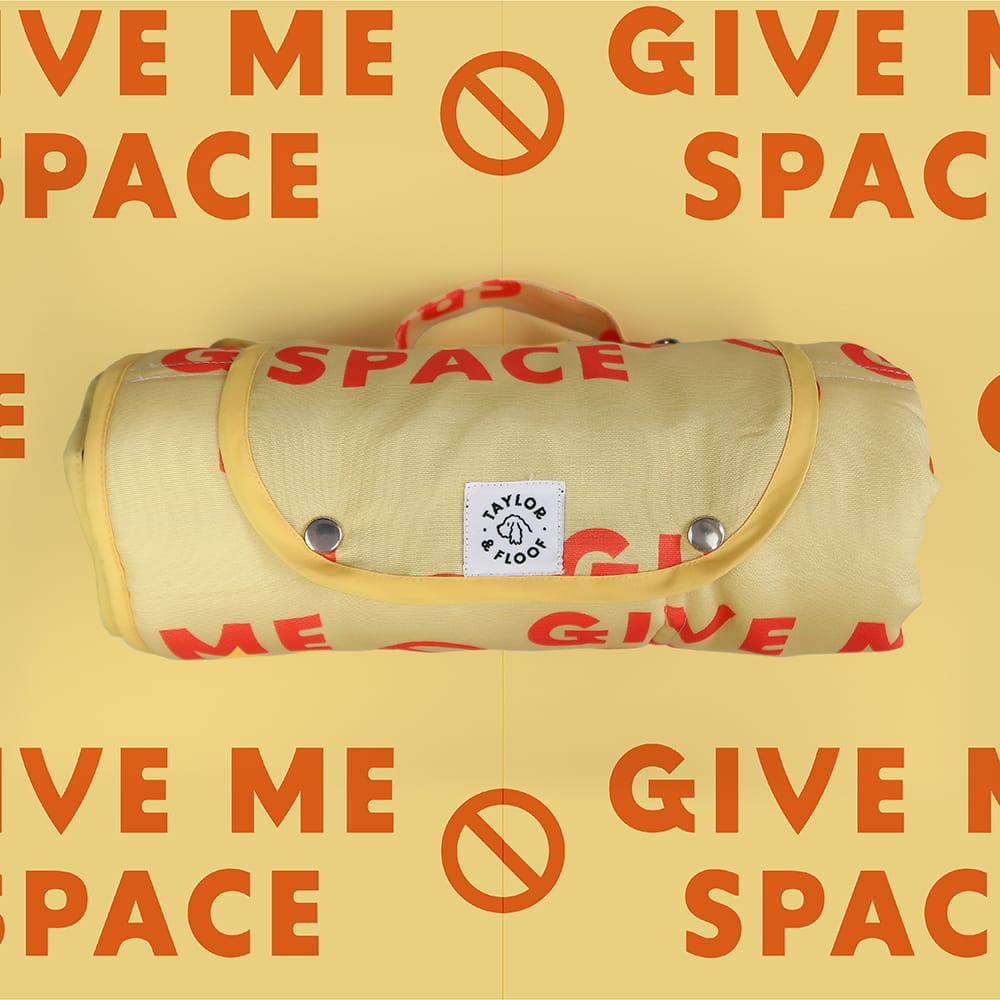 Bright yellow Give Me Space settle mat with bold text, perfect for signalling a reactive or working dog’s need for space. Durable and lightweight Give Me Space settle mat for dog training and promoting calm in new environments